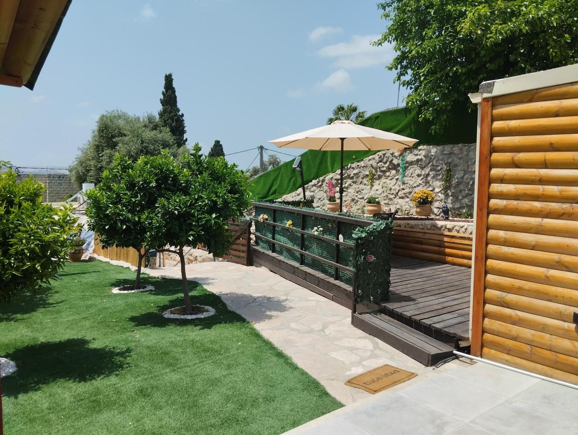 קסם עין כרם Apartment Йерусалим Екстериор снимка